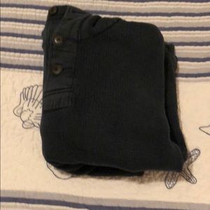 Abercrombie & Fitch sweater